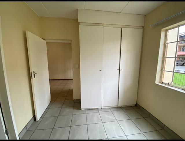 2 BEDROOM APARTMENT FOR SALE IN COMET